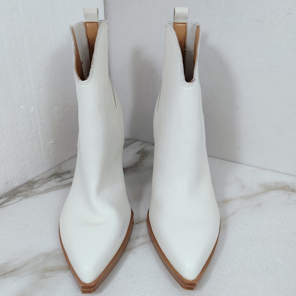 Marc Fisher Lommie Off White Western Style Block Heel Cowboy Ankle Boots, 8.5 - Picture 3 of 13